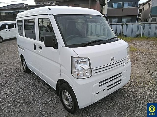NISSAN CLIPPER VAN
