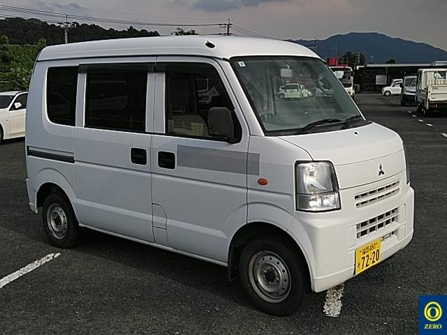 MITSUBISHI MINICAB VAN