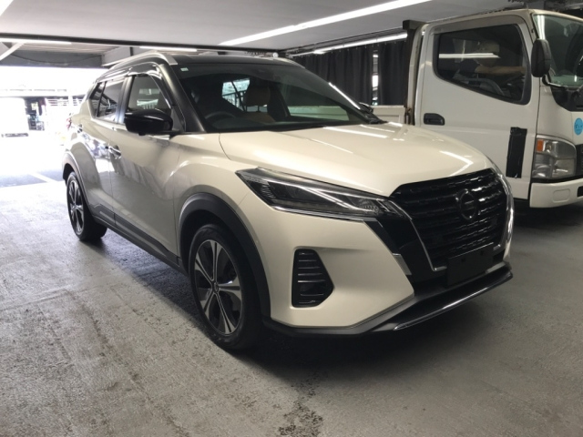NISSAN KIX