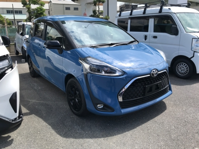 TOYOTA SIENTA