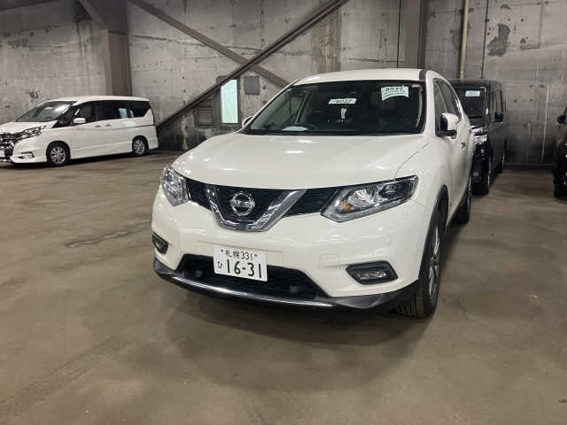NISSAN X-TRAIL