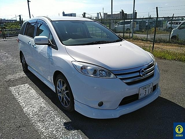 NISSAN LAFESTA