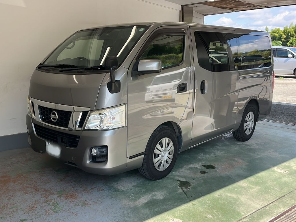 NISSAN NV350 CARAVAN