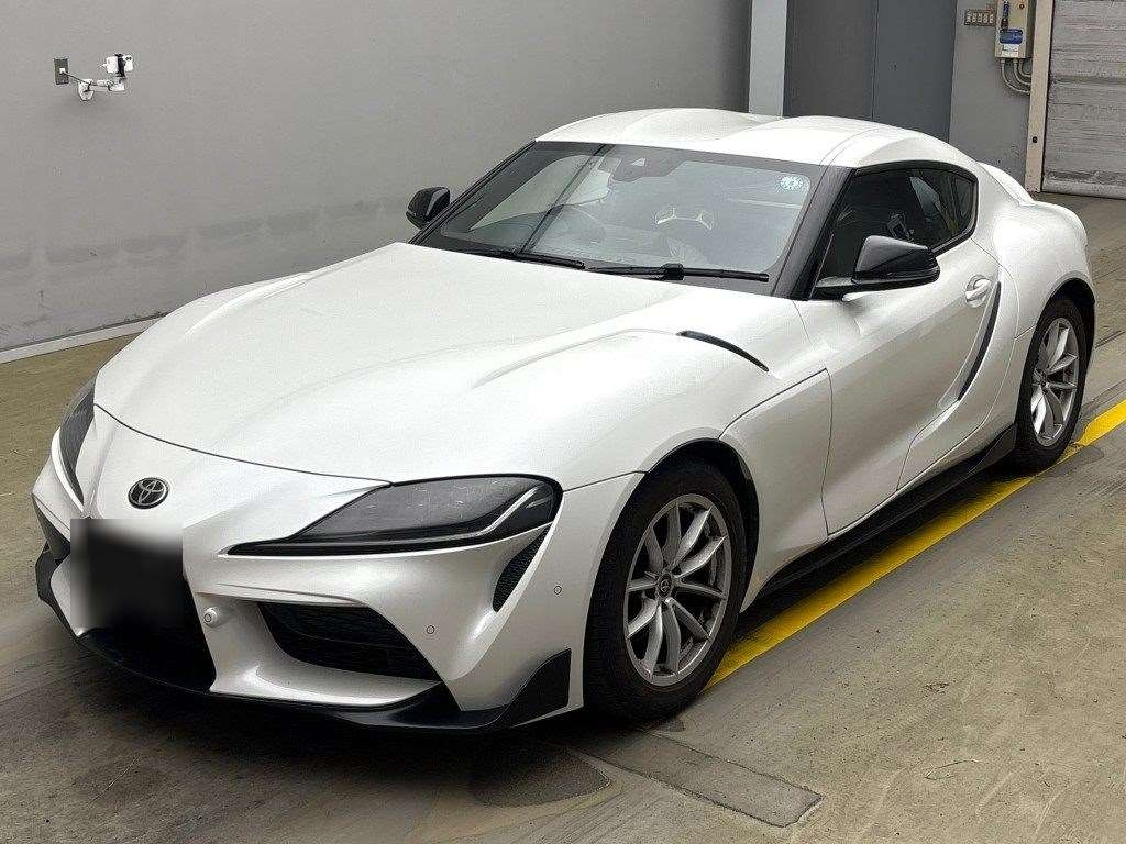 TOYOTA SUPRA