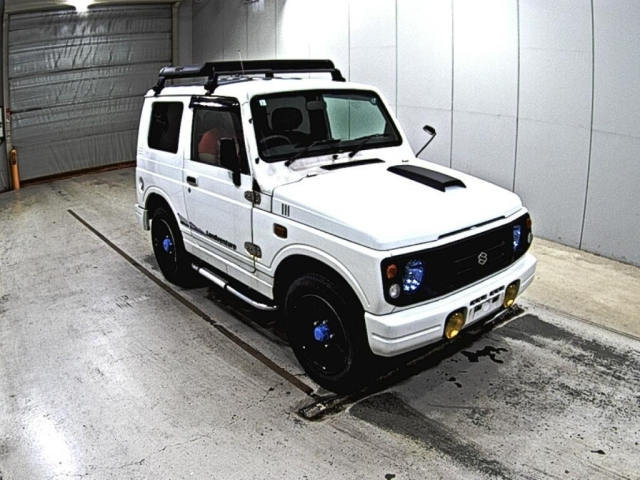 SUZUKI JIMNY