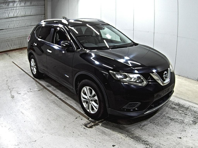 NISSAN X-TRAIL