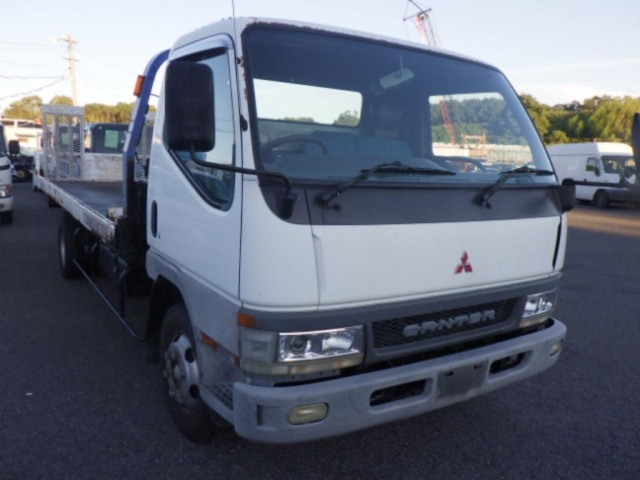 MITSUBISHI CANTER