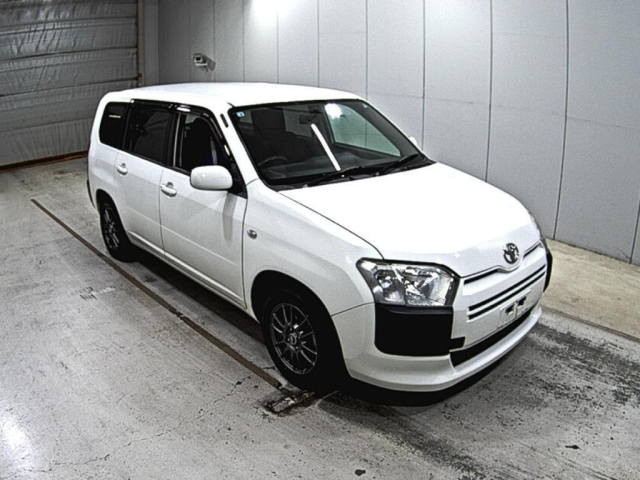 TOYOTA SUCCEED