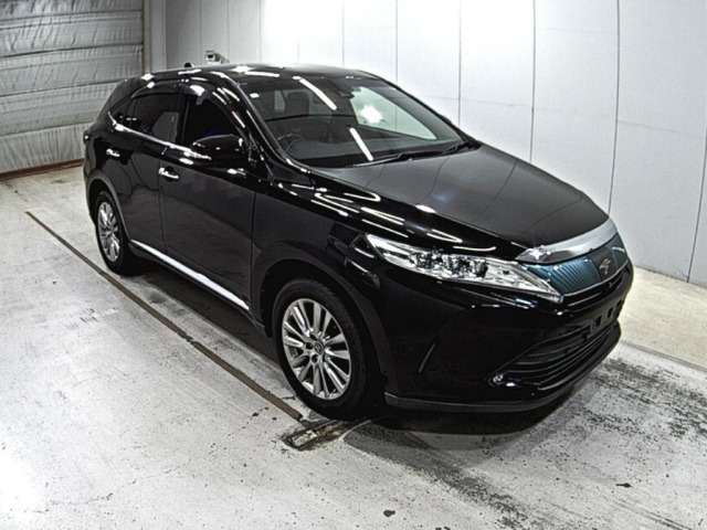 TOYOTA HARRIER