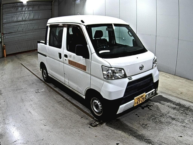 DAIHATSU HIJET VAN