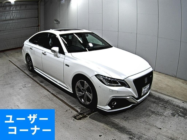 TOYOTA CROWN