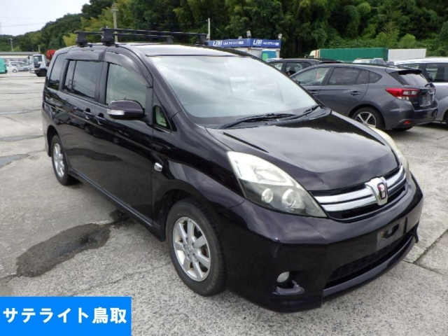 TOYOTA ISIS