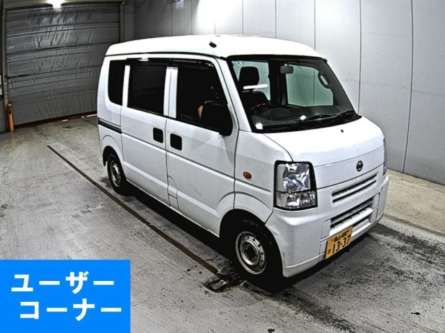 NISSAN CLIPPER VAN