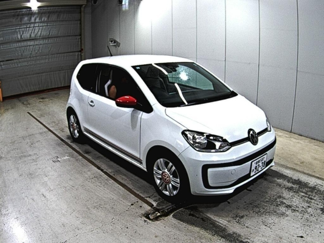 VOLKSWAGEN UP