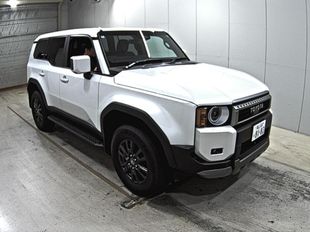 TOYOTA LAND CRUISER