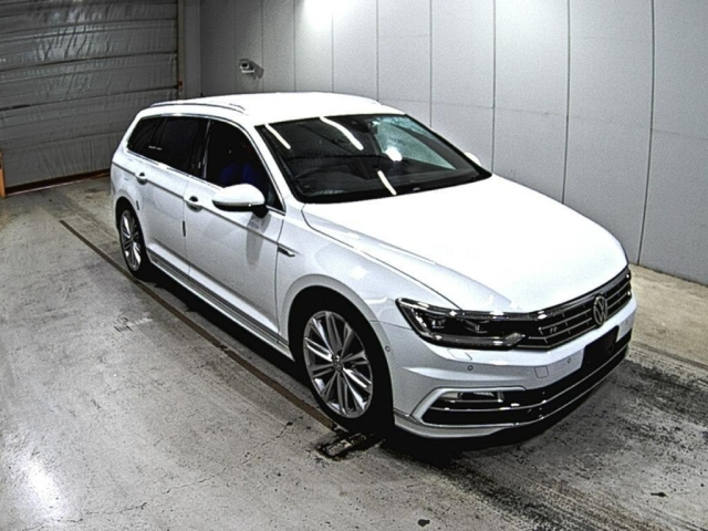 VOLKSWAGEN PASSAT VARIANT