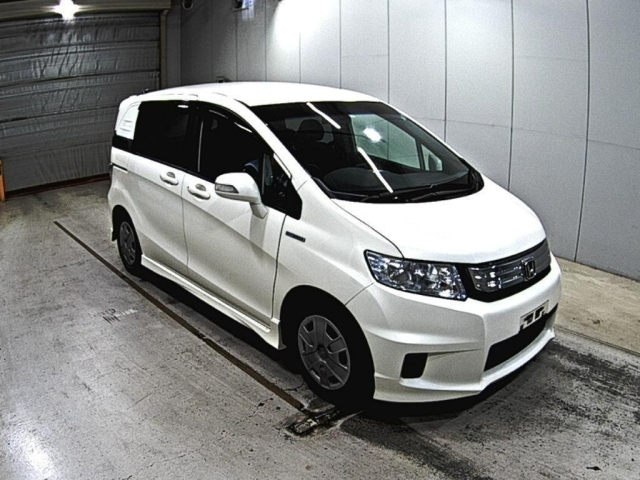 HONDA FREED