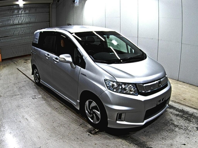 HONDA FREED