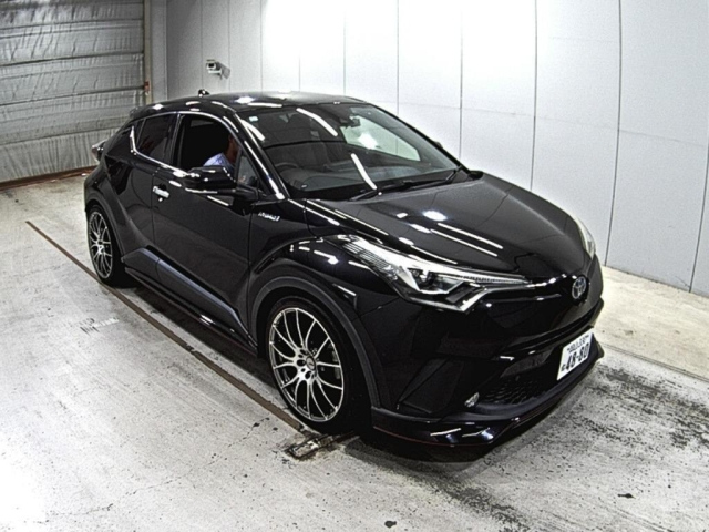 TOYOTA C-HR