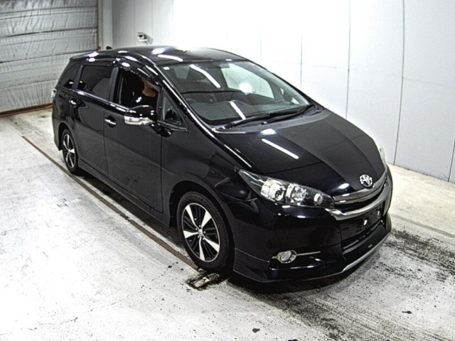 TOYOTA WISH