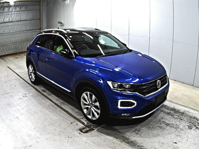 VOLKSWAGEN T-ROC