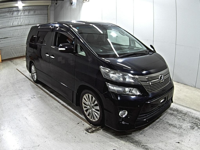 TOYOTA VELLFIRE
