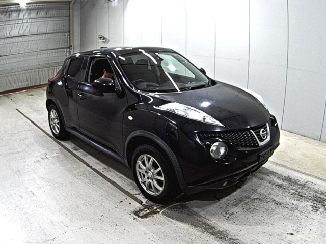 NISSAN JUKE
