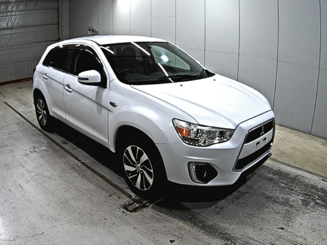MITSUBISHI RVR