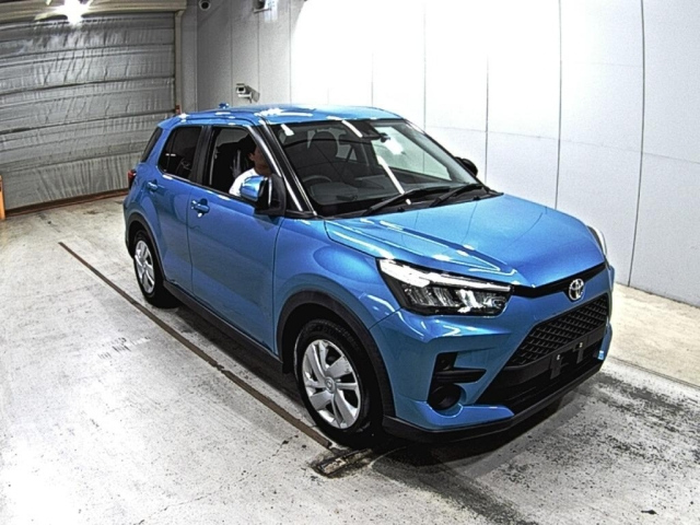 TOYOTA RAIZE