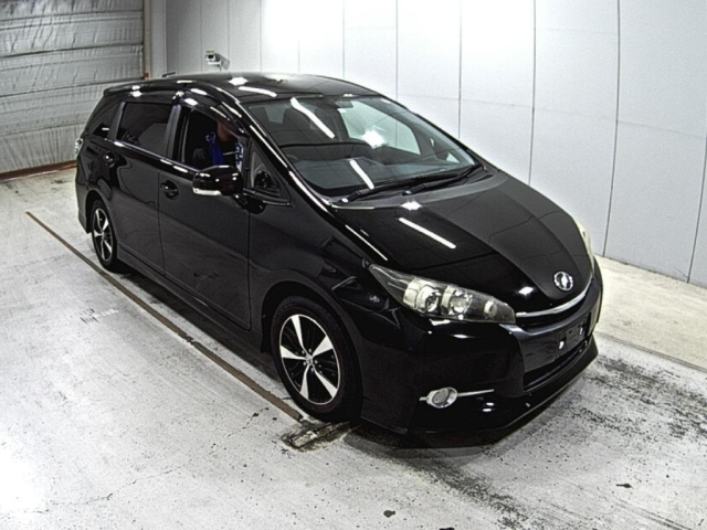 TOYOTA WISH