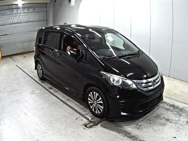 HONDA FREED