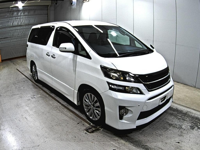 TOYOTA VELLFIRE