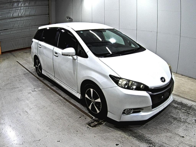 TOYOTA WISH