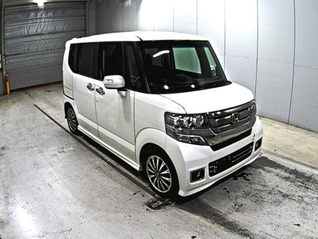 HONDA N BOX