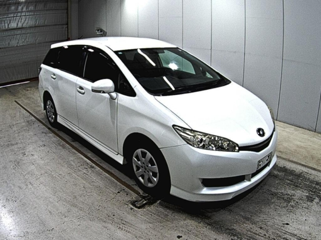 TOYOTA WISH