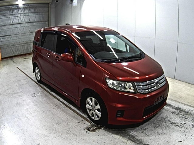 HONDA FREED