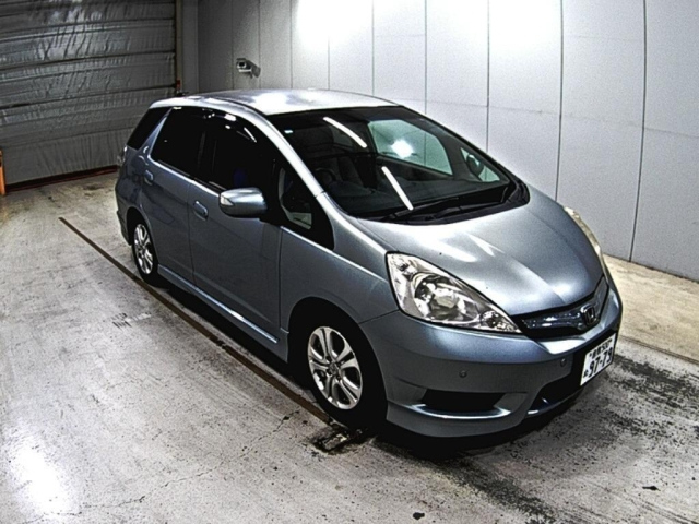 HONDA FIT SHUTTLE