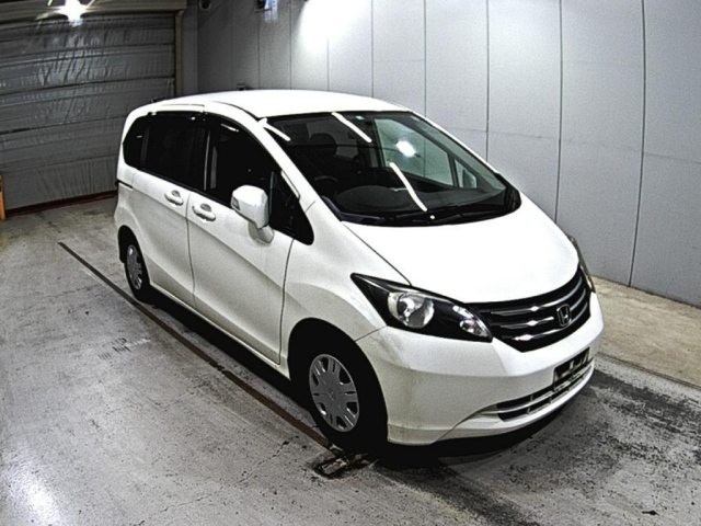 HONDA FREED