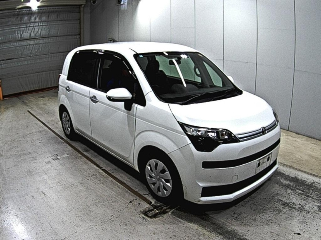 TOYOTA SPADE