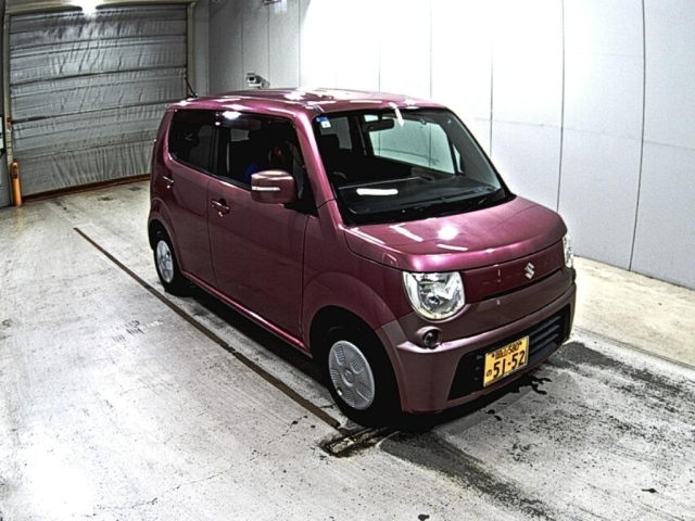 SUZUKI MRWAGON