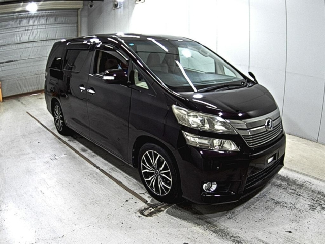 TOYOTA VELLFIRE