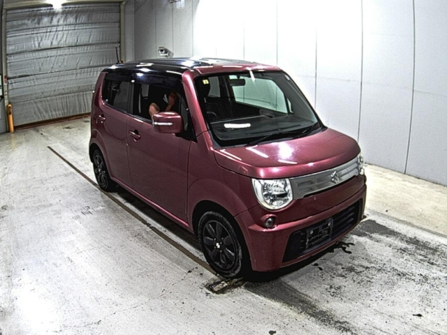 SUZUKI MRWAGON