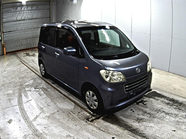 DAIHATSU TANTO EXE