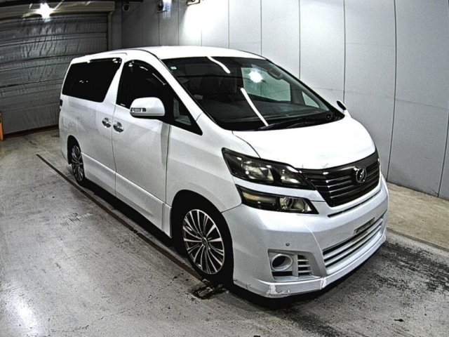 TOYOTA VELLFIRE