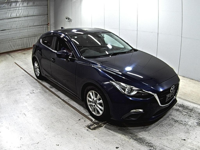 MAZDA AXELA