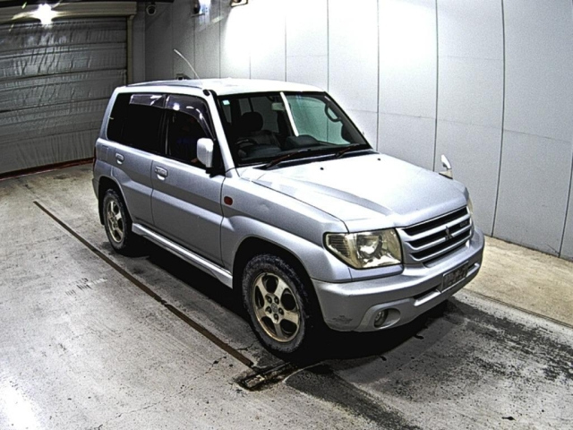 MITSUBISHI PAJERO IO
