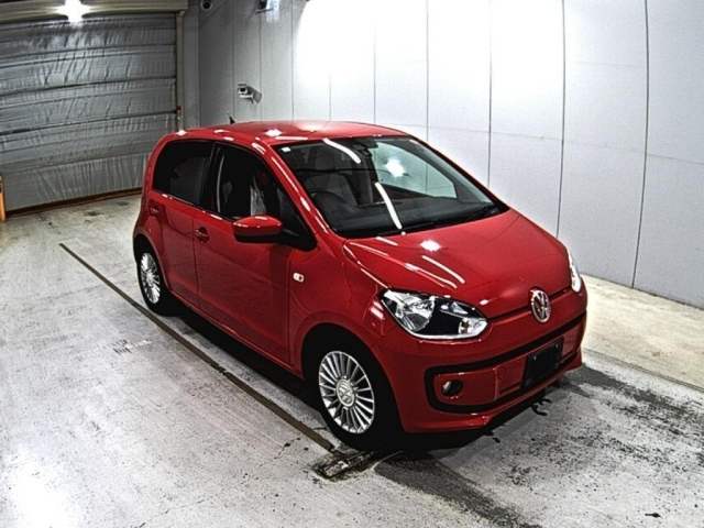 VOLKSWAGEN UP