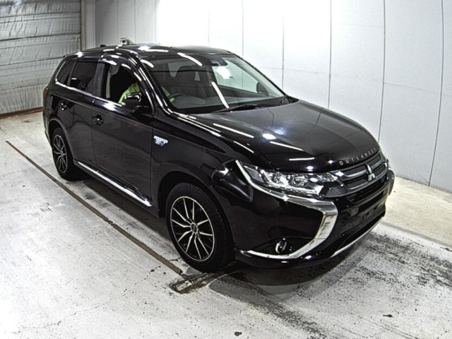 MITSUBISHI OUTLANDER PHEV