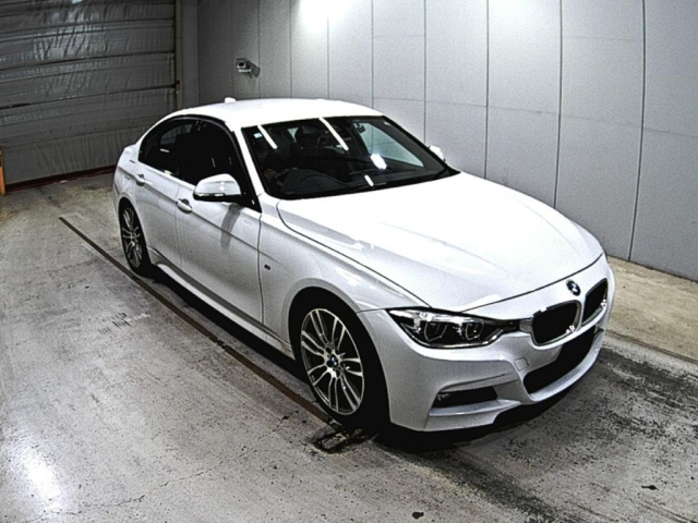BMW 3 SERIES