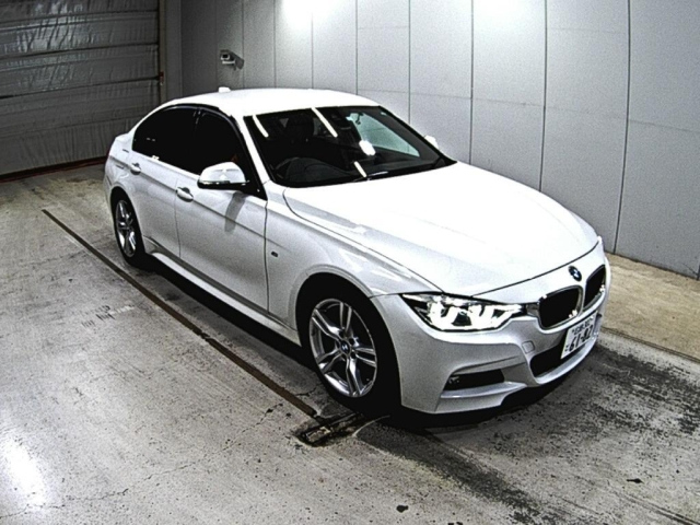 BMW 3 SERIES